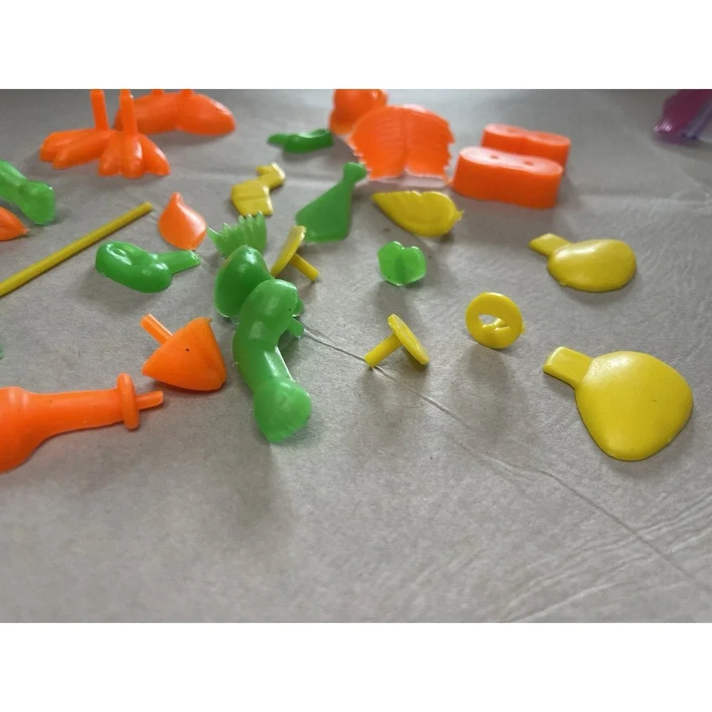 Vintage Potato Head Replacement Pieces Feet Hat Arm Ear Hair Accessories‎
